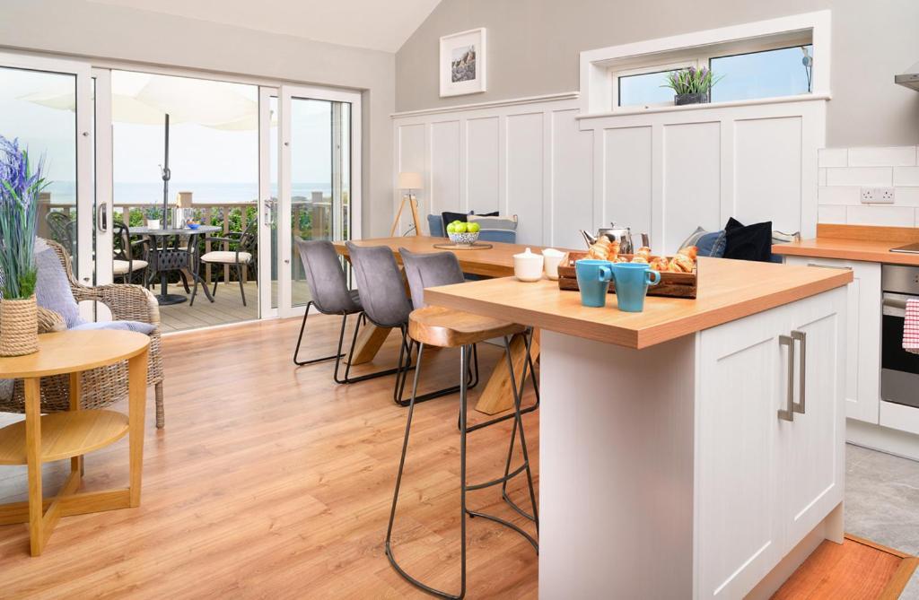 Armada Cottages Spanish Point Extérieur photo