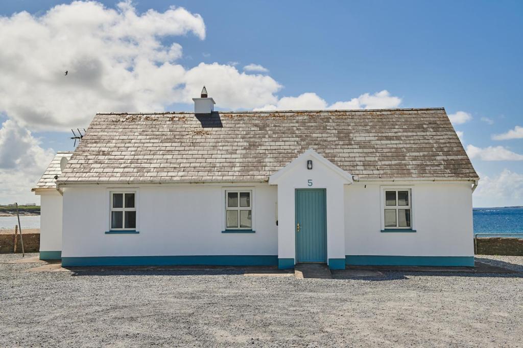 Armada Cottages Spanish Point Extérieur photo